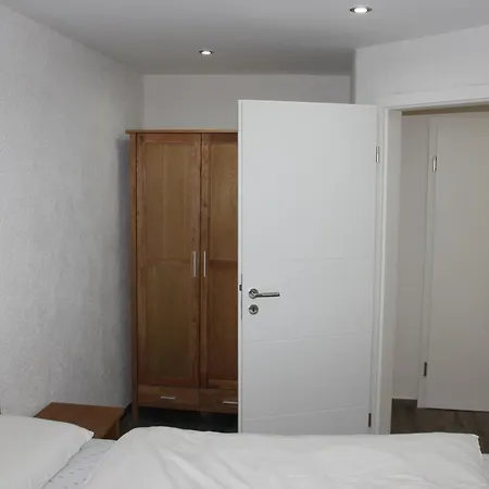 Kunz *